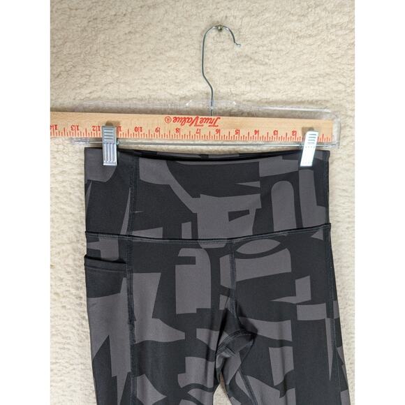 Under Armour Leggings Womens Small Ankle Capri Heat Gear Compression Gym Workout - Picture 3 of 14